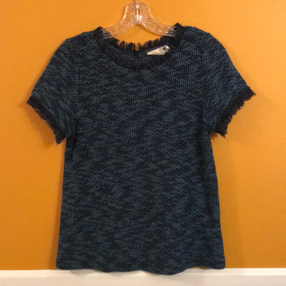 Short Sleeved Sweater w/Fringe